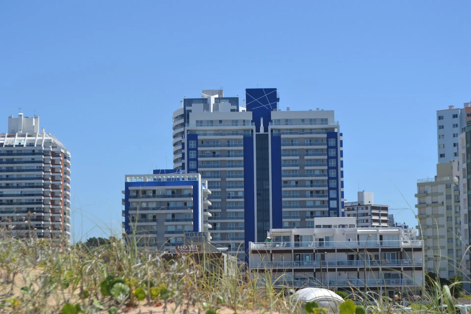 Departamentos en Venta en Arenas del Mar - foto 1